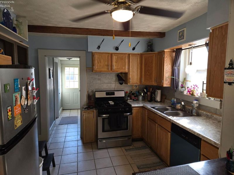 1308 Vine Street, Sandusky, OH 44870 Photo 4