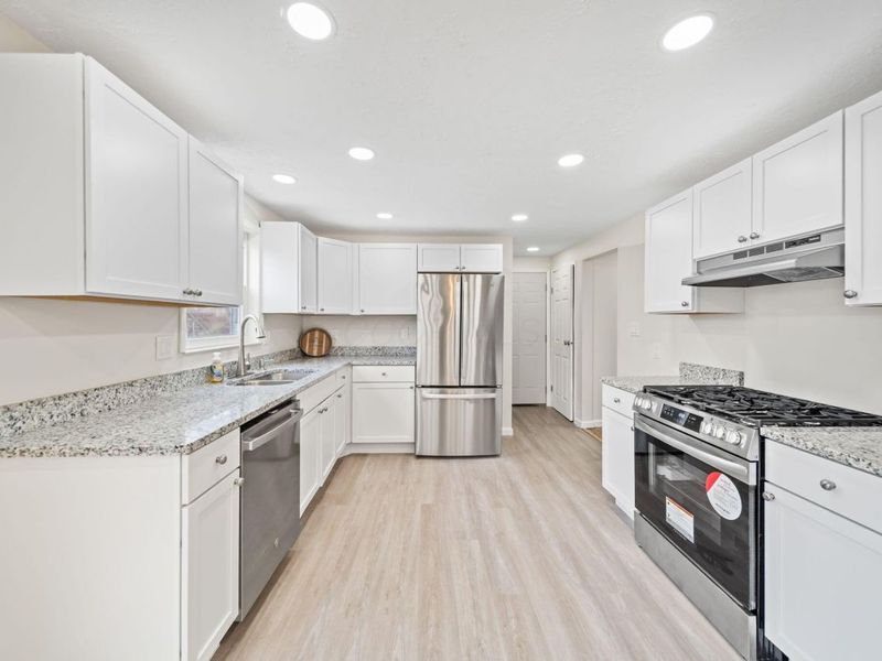 1514 ORSON Drive, Columbus, OH 43207 Photo 5