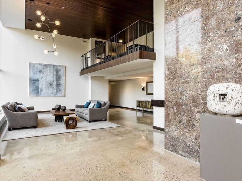 1000 Urlin Avenue, Unit 920, Columbus, OH 43212 Photo 4