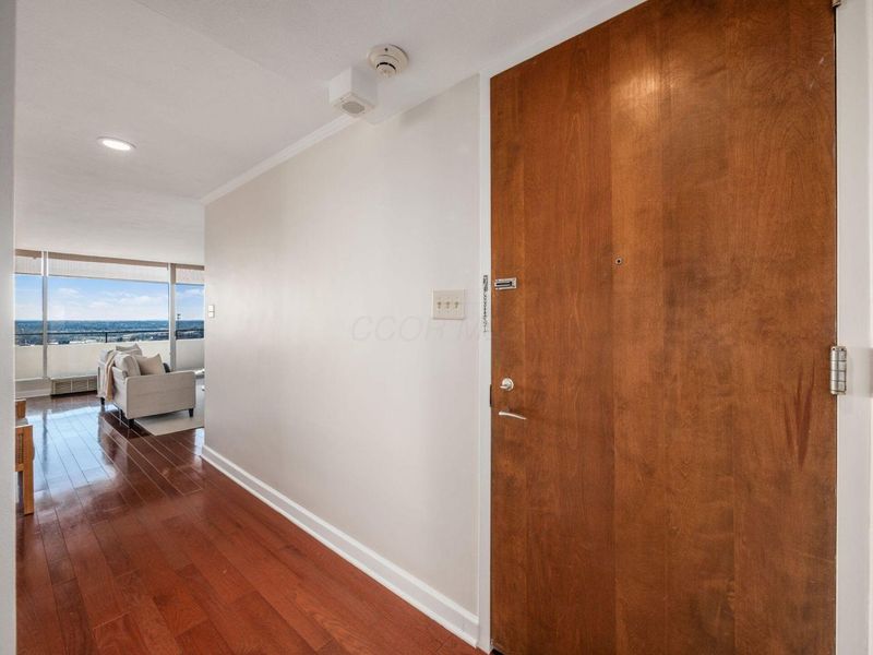 1000 Urlin Avenue, Unit 920, Columbus, OH 43212 Photo 5