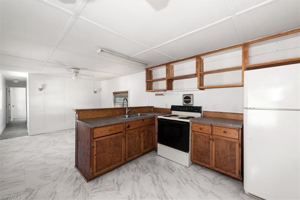 344-380 San Jose St, North Fort Myers, FL 33903 Photo