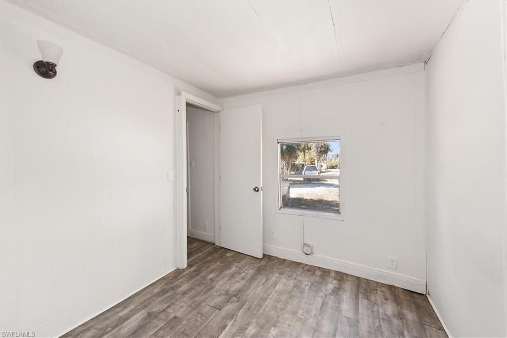 344-380 San Jose St, North Fort Myers, FL 33903 Photo