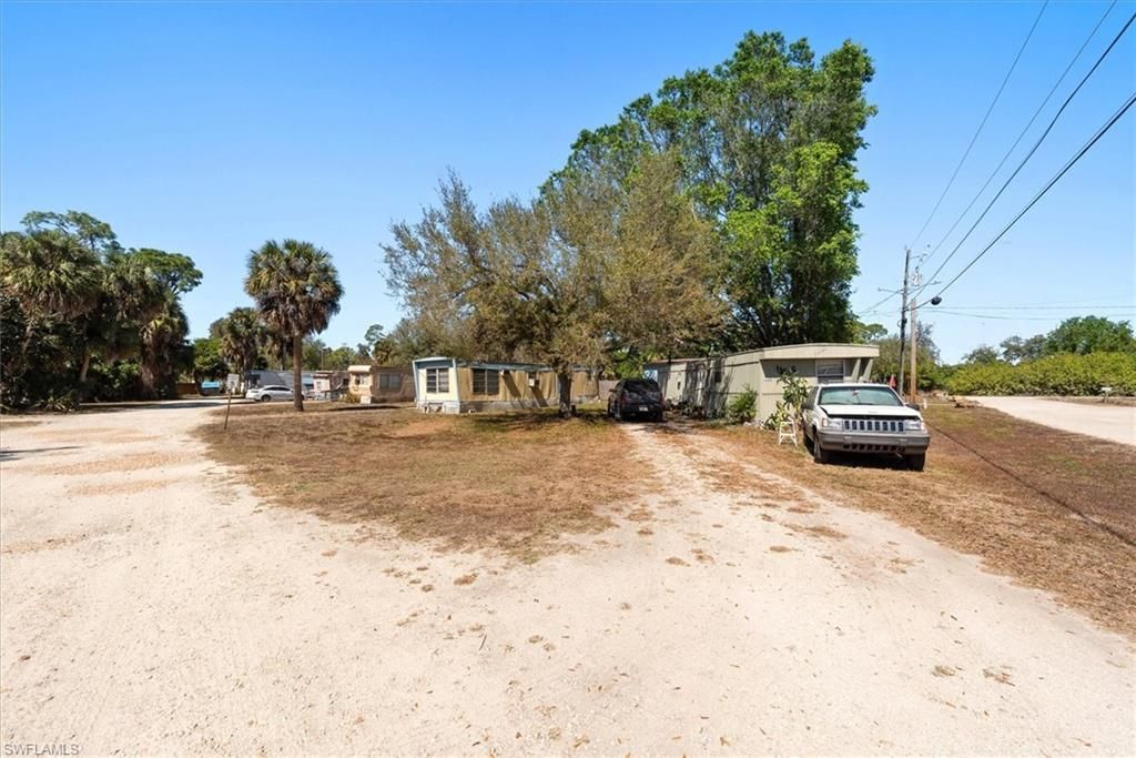 344-380 San Jose St, North Fort Myers, FL 33903 Photo