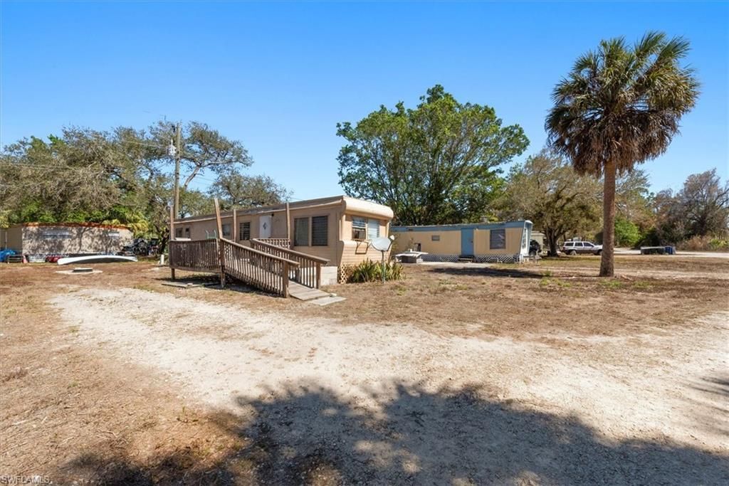 344-380 San Jose St, North Fort Myers, FL 33903 Photo