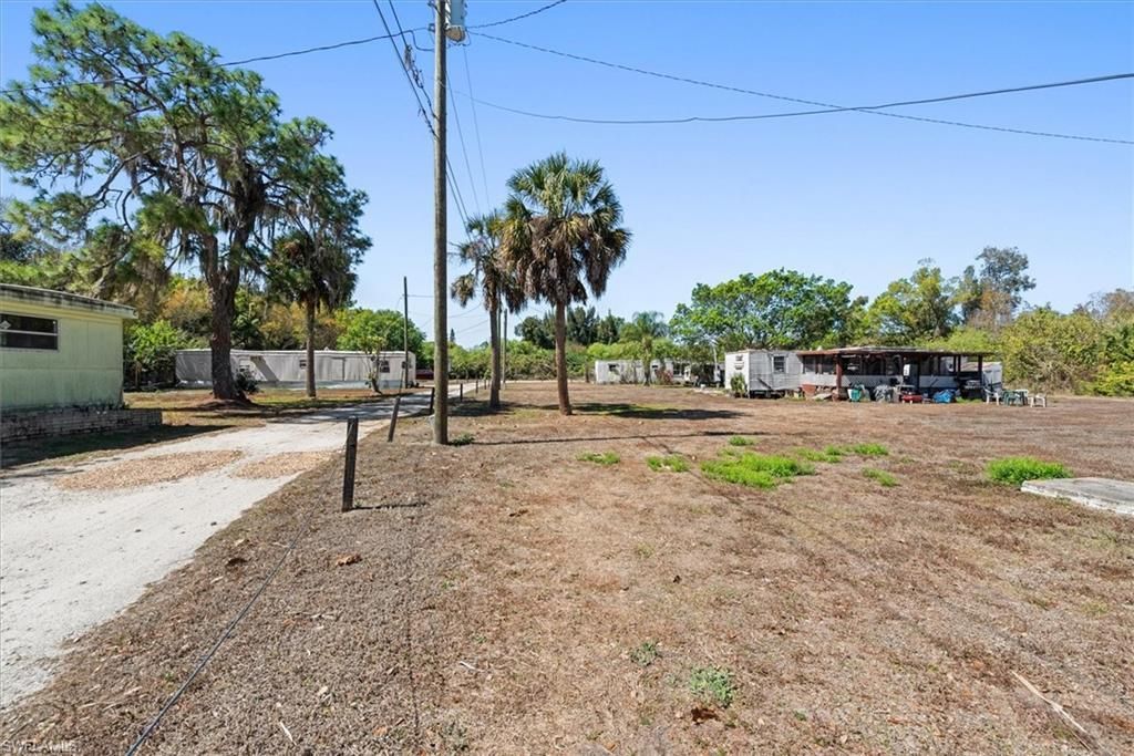 344-380 San Jose St, North Fort Myers, FL 33903 Photo