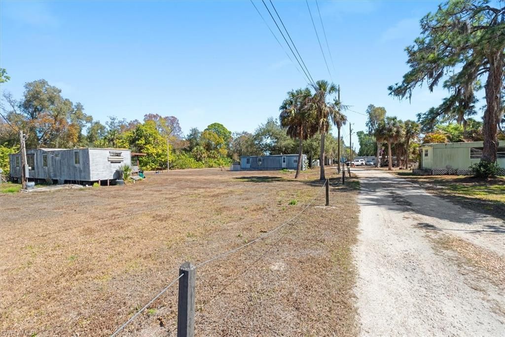 344-380 San Jose St, North Fort Myers, FL 33903 Photo