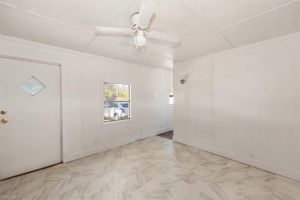 344-380 San Jose St, North Fort Myers, FL 33903 Photo