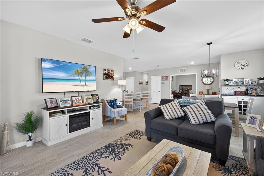 20144 Camino Torcido Loop, North Fort Myers, FL 33917 Photo