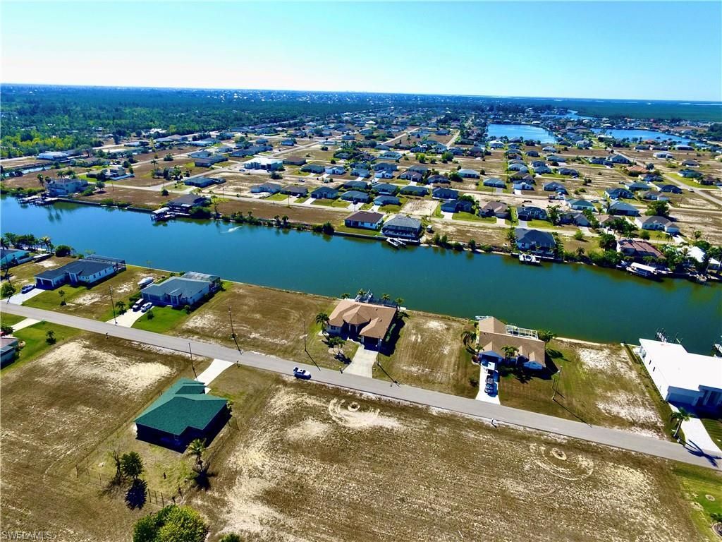 4220 NW 33rd Ln, Cape Coral, FL 33993 Photo