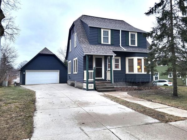 250 Frederick STREET, Waukesha, WI 53186