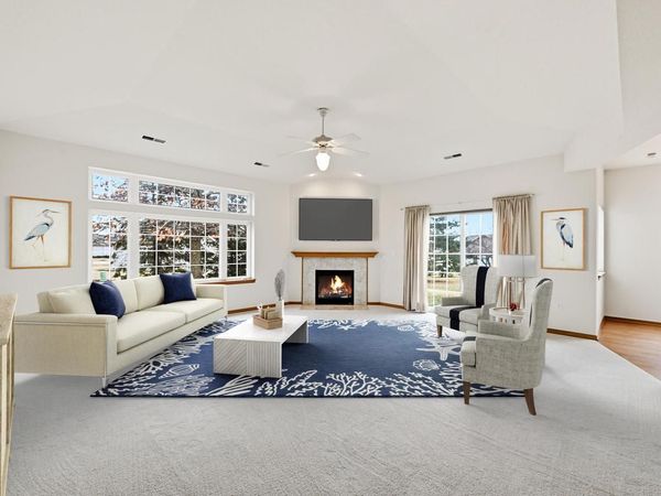 5293 S Acorn LANE, Greenfield, WI 53221