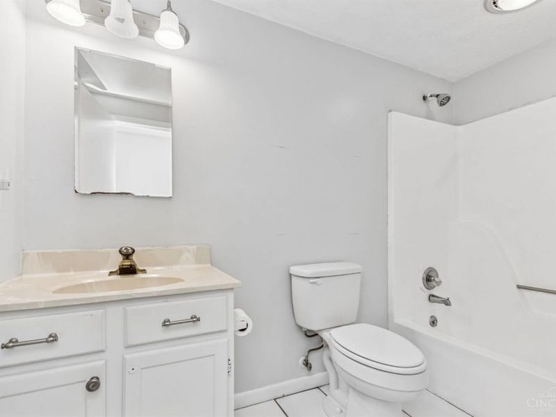 3486 Barnes Road, Clark Twp, OH 45121 Photo 12