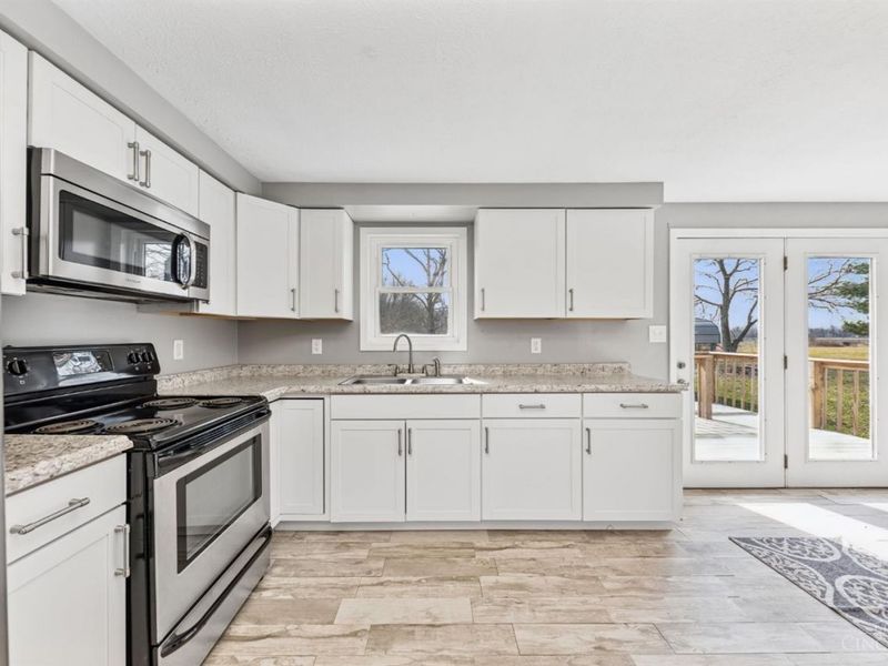 3486 Barnes Road, Clark Twp, OH 45121 Photo 6