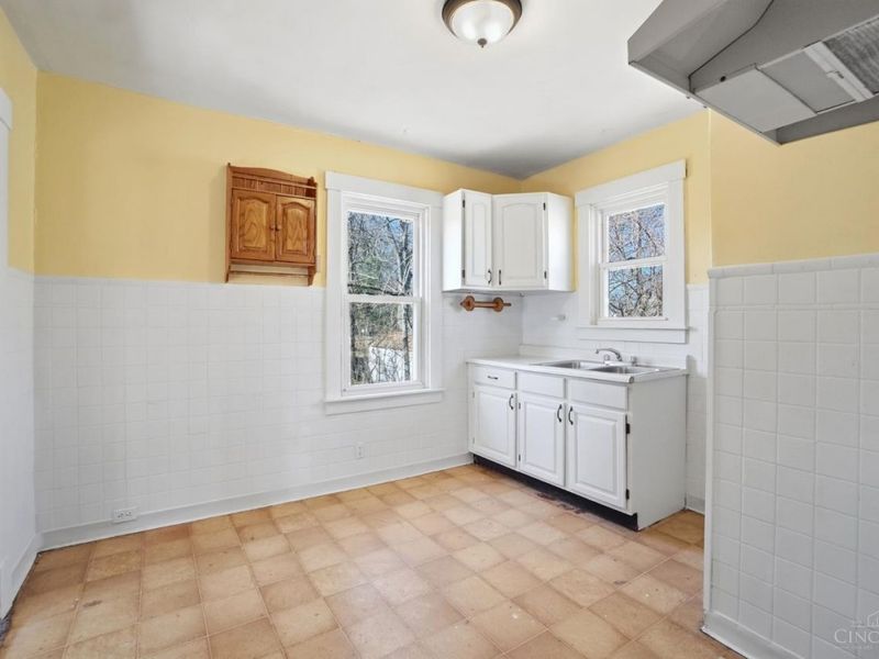 1319 Schirmer Avenue, Cincinnati, OH 45230 Photo 14