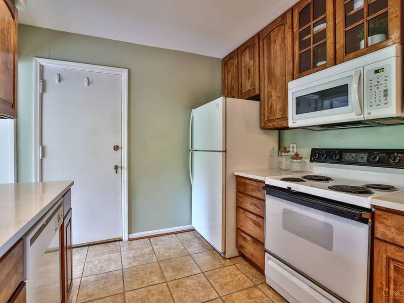 3525 Herschel View Place, Cincinnati, OH 45208 Photo 18