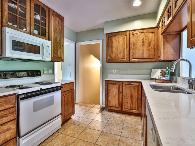 3525 Herschel View Place, Cincinnati, OH 45208 Photo 19