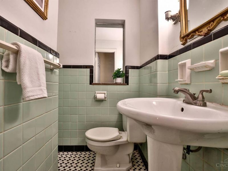 3525 Herschel View Place, Cincinnati, OH 45208 Photo 37