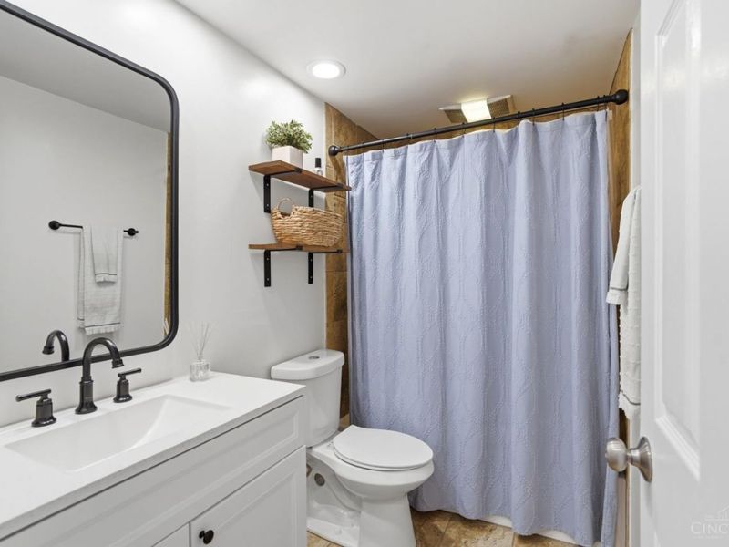 6278 Seiler Drive, Green Township, OH 45239 Photo 25