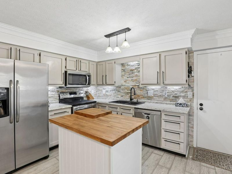 6183 Shawna Court, Liberty Township, OH 45044 Photo 9