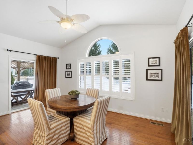 1511 Indian Bluffs Drive, Maineville, OH 45039 Photo 12