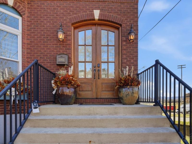 3003 Riverside Drive, Cincinnati, OH 45226 Photo 2