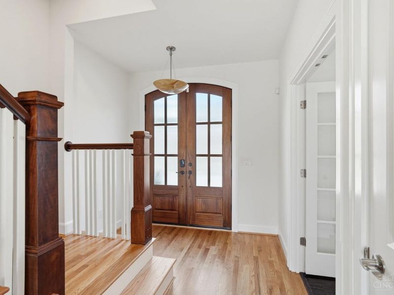 3003 Riverside Drive, Cincinnati, OH 45226 Photo 3