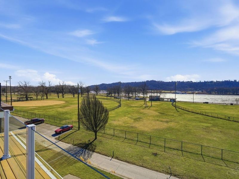 3003 Riverside Drive, Cincinnati, OH 45226 Photo 46