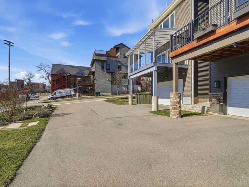 3003 Riverside Drive, Cincinnati, OH 45226 Photo 52