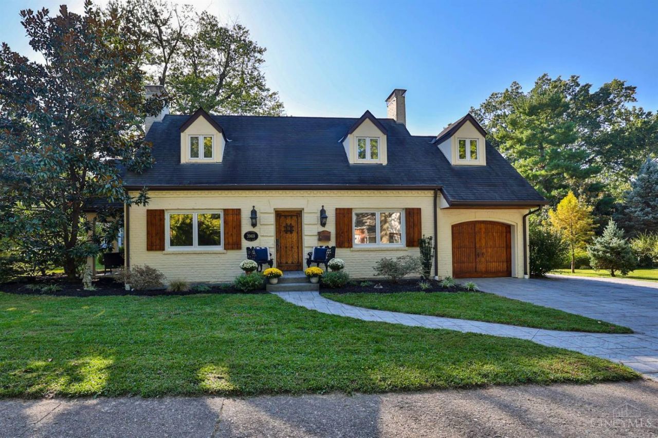 3969 Miami Road, Mariemont, OH 45227 Main Photo