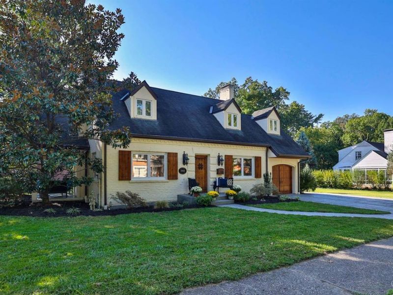 3969 Miami Road, Mariemont, OH 45227 Photo 2