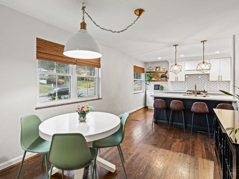 6537 Cliff Ridge Lane, Columbia Twp, OH 45213 Photo 9