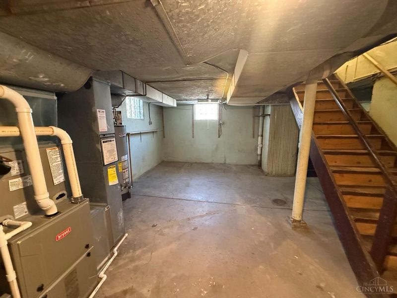 1552 Reid Ave, Cincinnati, OH 45224 Photo 31