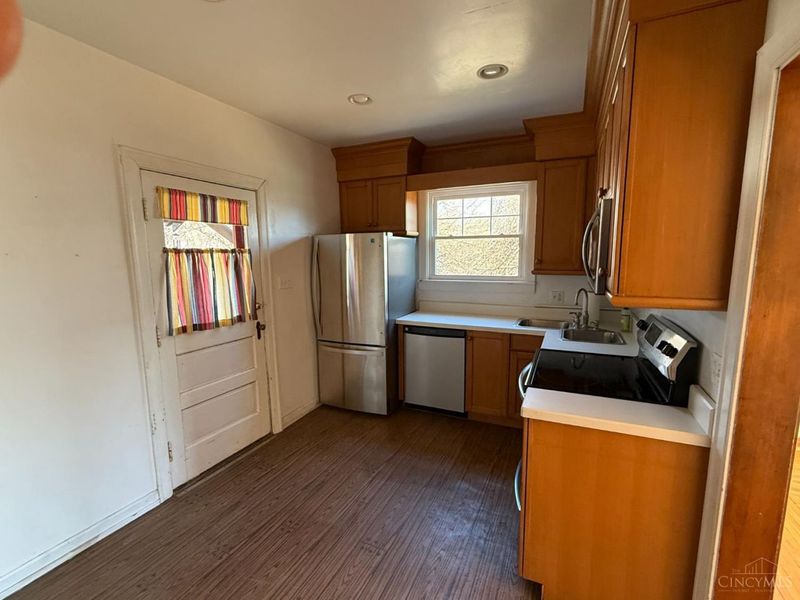 1552 Reid Ave, Cincinnati, OH 45224 Photo 39