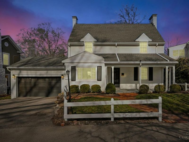 1005 Richwood Circle, Cincinnati, OH 45208 Photo 2
