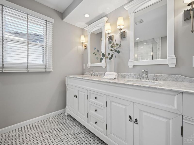 1005 Richwood Circle, Cincinnati, OH 45208 Photo 27