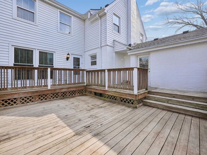 1005 Richwood Circle, Cincinnati, OH 45208 Photo 38
