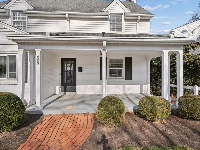 1005 Richwood Circle, Cincinnati, OH 45208 Photo 4