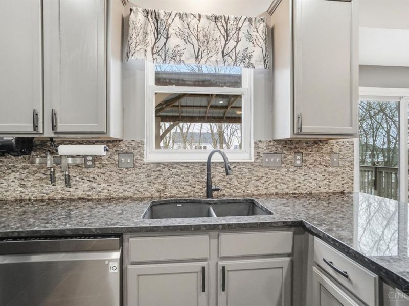 5566 Selu Drive, Liberty Township, OH 45011 Photo 14