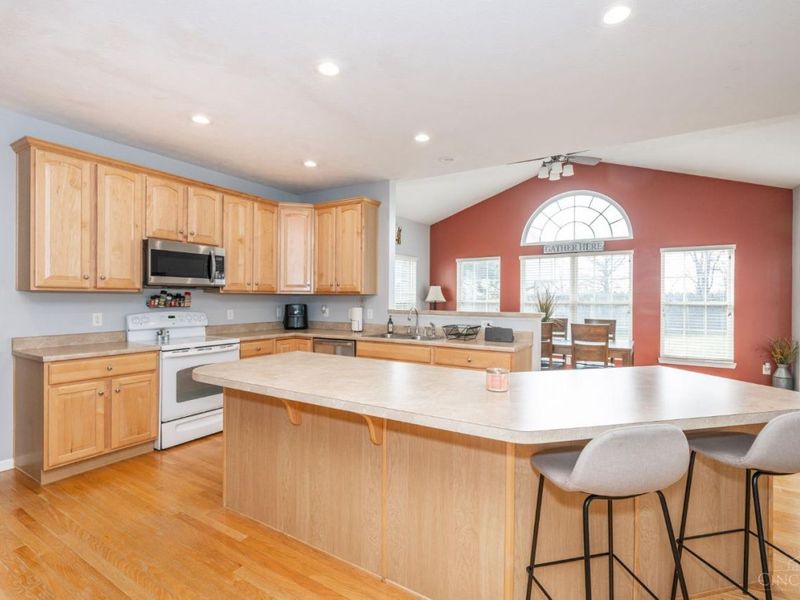 5496 Gwendolyn Ridge, Delhi Twp, OH 45238 Photo 14