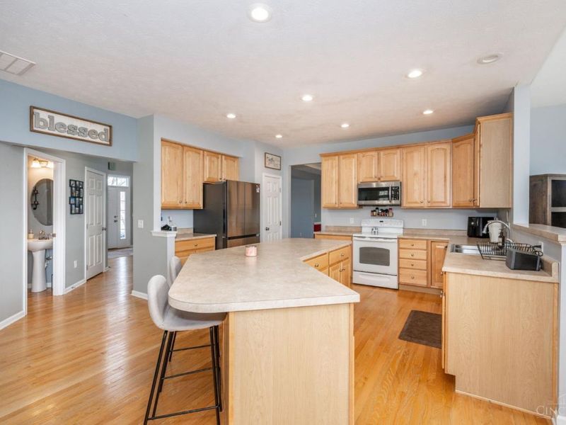 5496 Gwendolyn Ridge, Delhi Twp, OH 45238 Photo 16