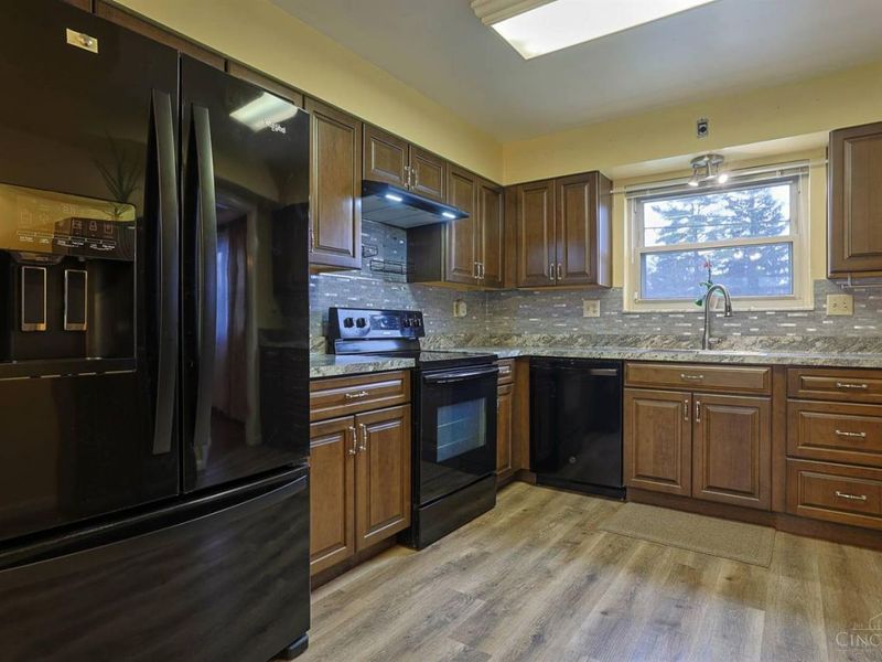 9606 Millbrook Drive, Springfield Twp., OH 45231 Photo 17