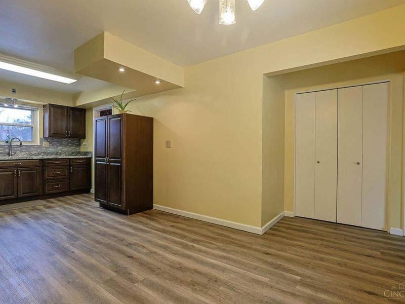 9606 Millbrook Drive, Springfield Twp., OH 45231 Photo 18