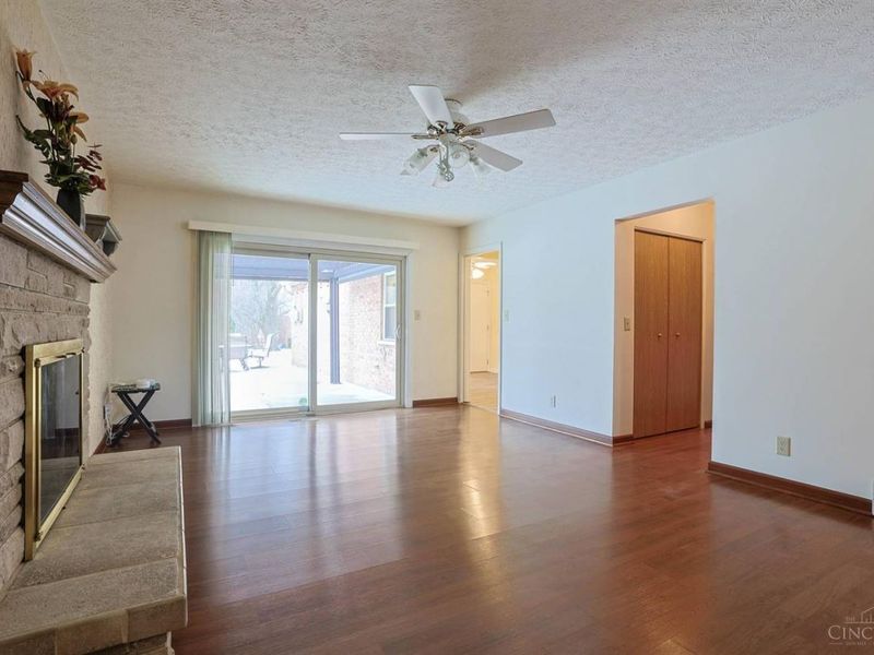 9606 Millbrook Drive, Springfield Twp., OH 45231 Photo 9