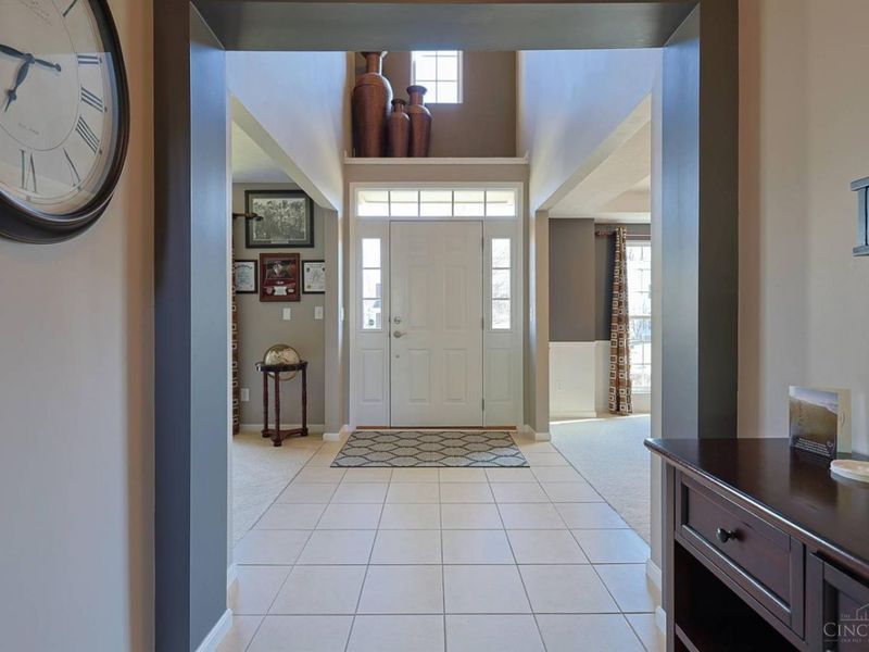 1196 Creekstone Drive, Batavia, OH 45103 Photo 3