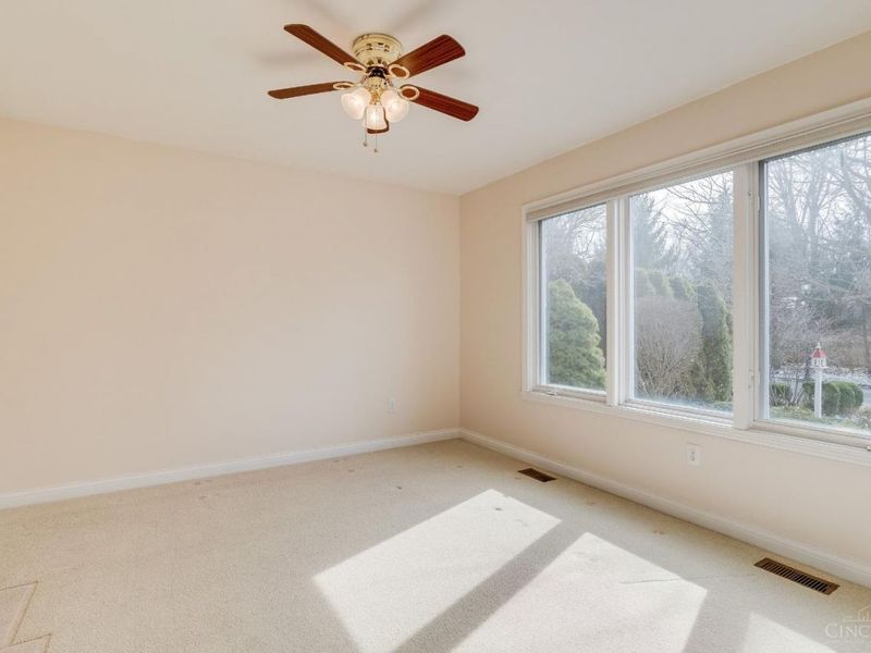 8372 Benton Ridge Lane, Anderson Twp, OH 45255 Photo 11