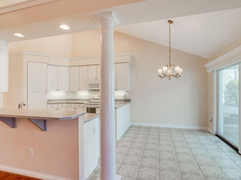 8372 Benton Ridge Lane, Anderson Twp, OH 45255 Photo 18