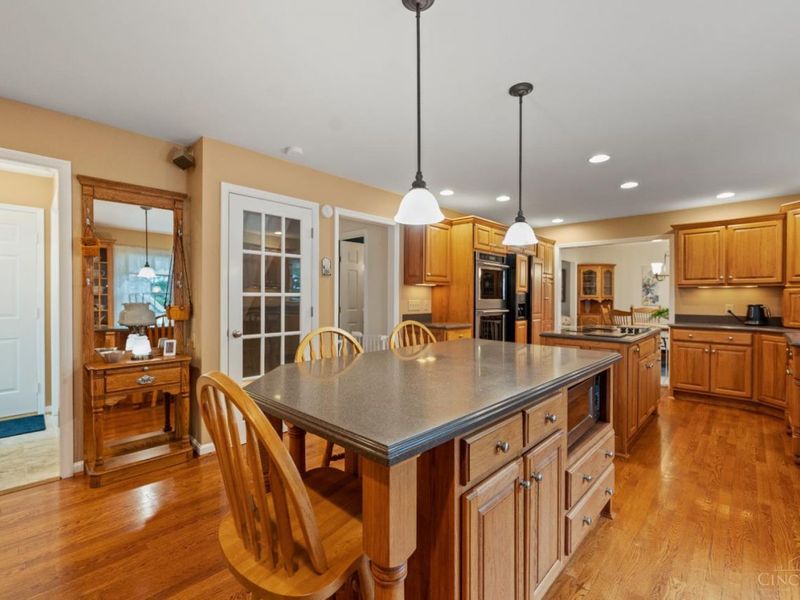 6707 Weiss Road, Colerain Township, OH 45247 Photo 6