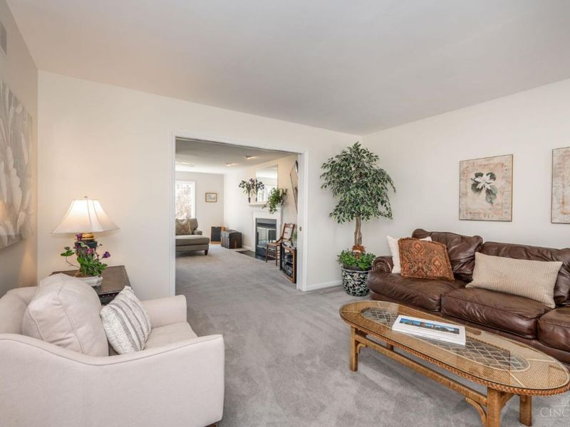 6643 Miami Trails Drive, Loveland, OH 45140 Photo 13