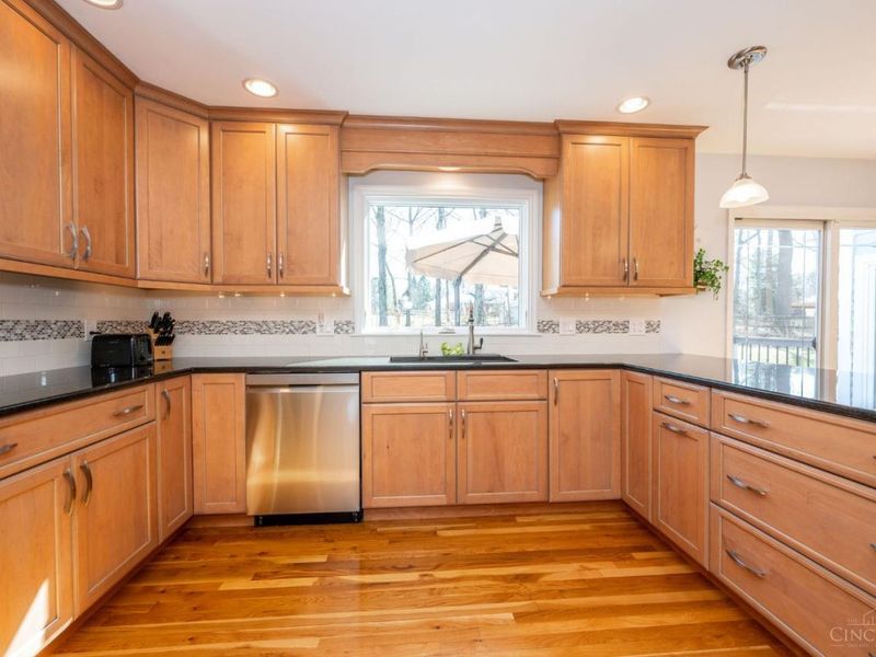 6643 Miami Trails Drive, Loveland, OH 45140 Photo 30