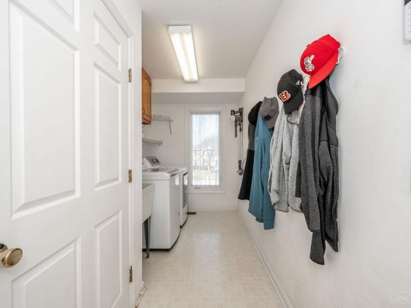 6643 Miami Trails Drive, Loveland, OH 45140 Photo 35